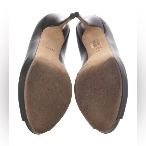 Gucci Black Leather Peep-Toe Platform Pumps (Size 9, IT39) - Picture 3 of 4